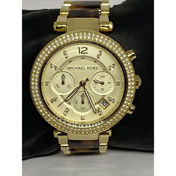 Michael Kors MK5688 Women's Stainless Steel Analog Dial Quartz Wrist Watch EY654 - Picture 2 of 12